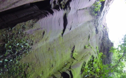 Formação rochosa existe há milhares de anos (Foto: Prefeitura de Terra Rica)